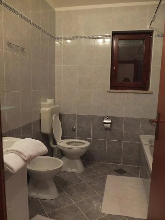 Holiday Home Enisa Tar-Vabriga